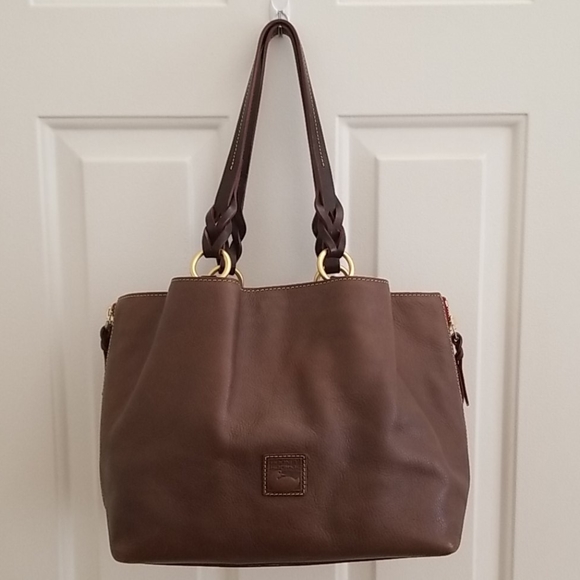 🐘Florentine Barlow🐘 - Picture 1 of 14